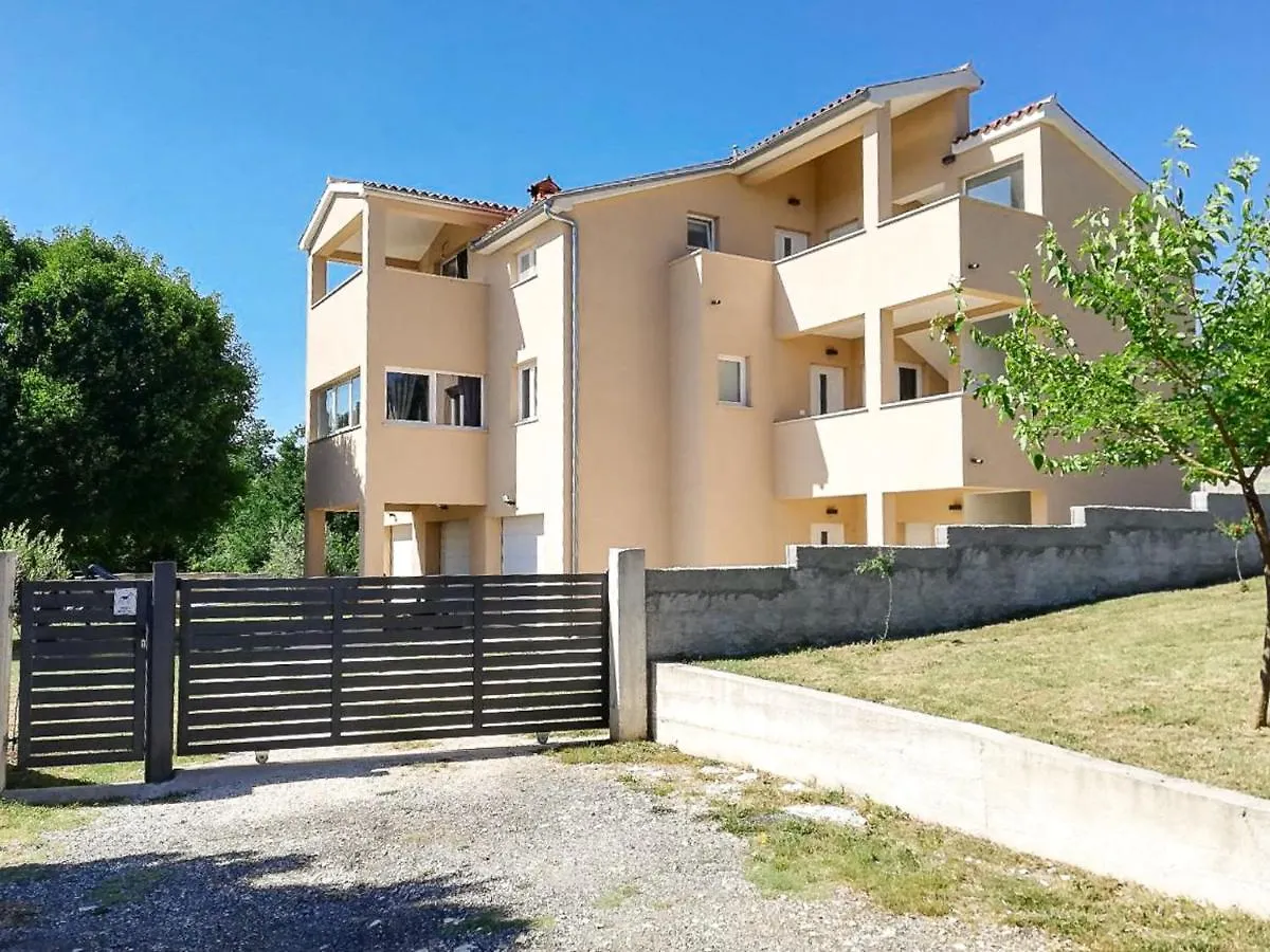 Apartment Nina By Interhome Hreljići